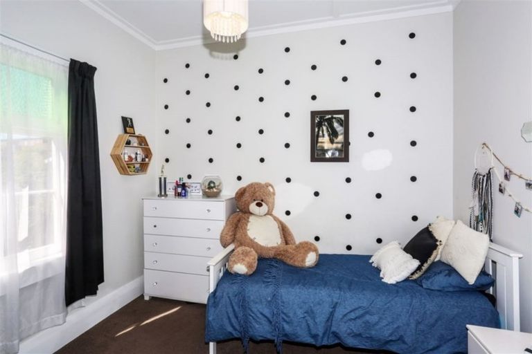 Photo of property in 95 Seddon Street, Pukekohe, 2120