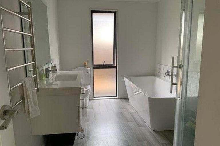 Photo of property in 5 Lancaster Lane, Waldronville, Dunedin, 9018