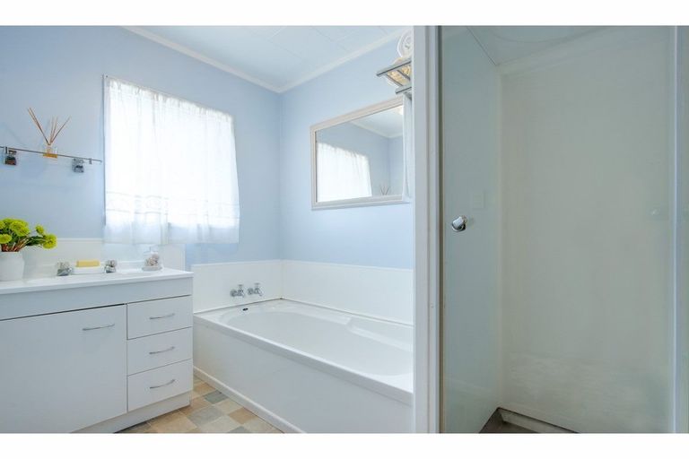 Photo of property in 20 Norfolk Street, Tamatea, Napier, 4112