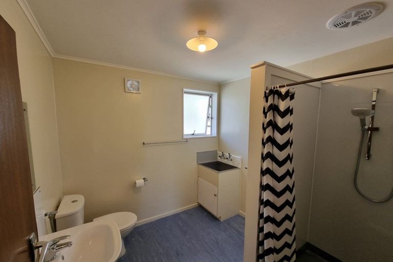 Photo of property in 8/453a Ferguson Street, Palmerston North, 4410