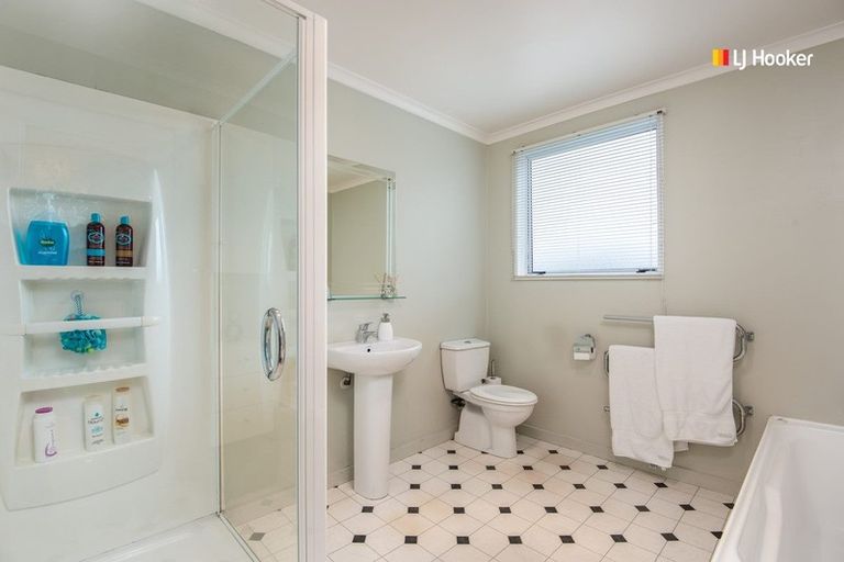 Photo of property in 165 Bay View Road, South Dunedin, Dunedin, 9012