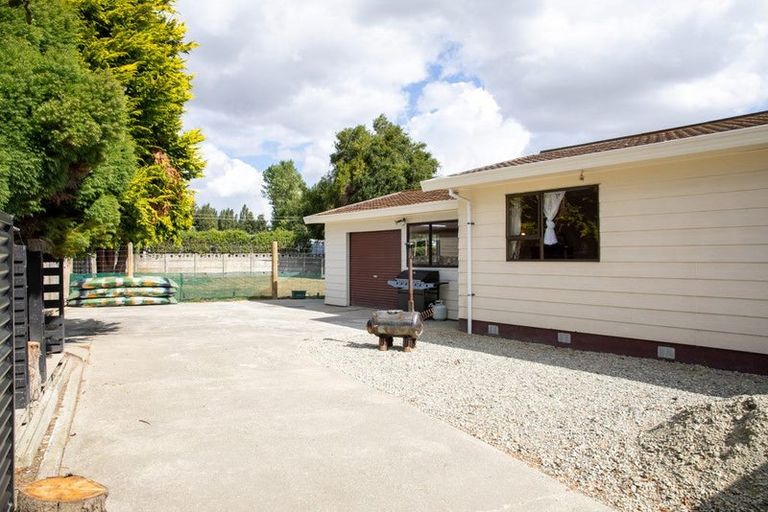 Photo of property in 30 Norfolk Street, Riversdale, 9776