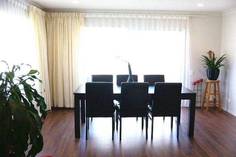 Photo of property in 23 Stranraer Crescent, Wattle Downs, Auckland, 2103