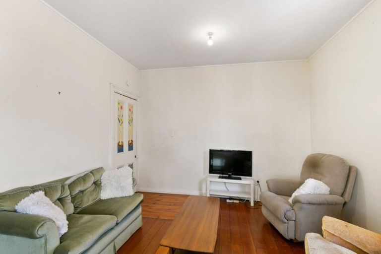 Photo of property in 12 Goring Street, Thorndon, Wellington, 6011