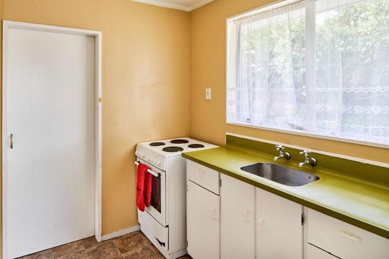 Photo of property in 1/8 Azimuth Place, Whitby, Porirua, 5024