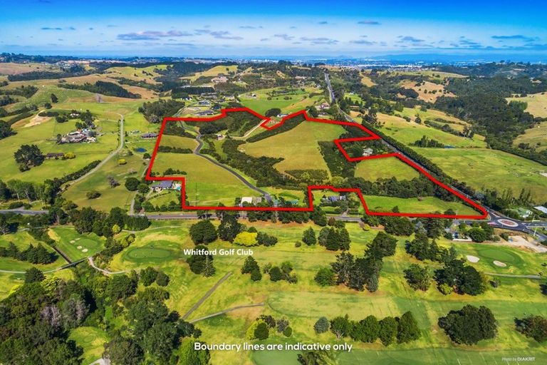 Photo of property in 63 Whitford Park Road, Whitford, Manurewa, 2576