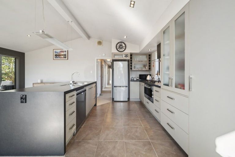 Photo of property in 27 Rimuvale Street, Pukehangi, Rotorua, 3015