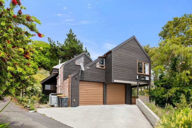 Photo of property in 4 Ball Lane, Redcliffs, Christchurch, 8081