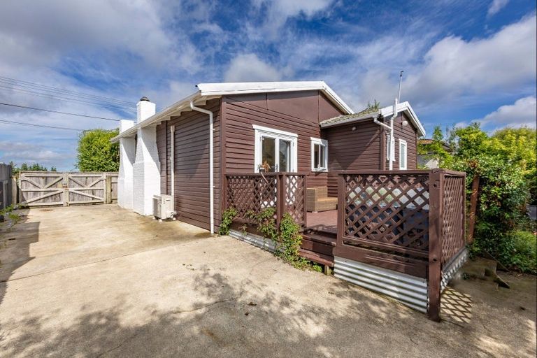 Photo of property in 80 Meeanee Quay, Westshore, Napier, 4110