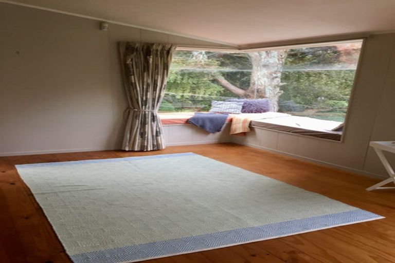 Photo of property in 143 Bays Road, Orere Point, Papakura, 2585