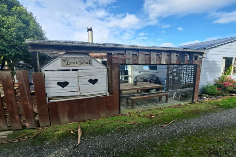 Photo of property in 12 Rata Street, Kaka Point, Balclutha, 9271