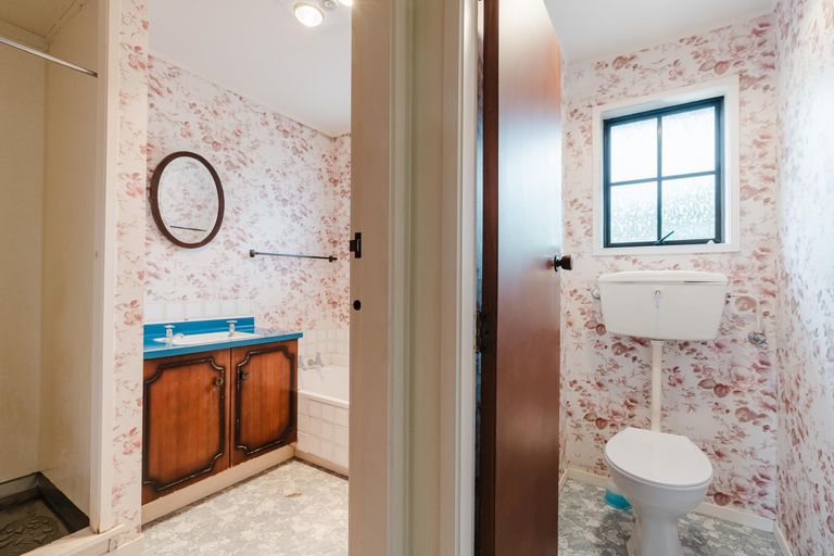 Photo of property in 39 Cowley Drive, Temple View, Hamilton, 3218