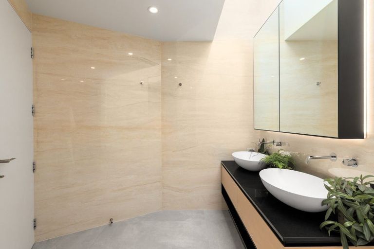 Photo of property in 26 Hackthorne Road, Cashmere, Christchurch, 8022