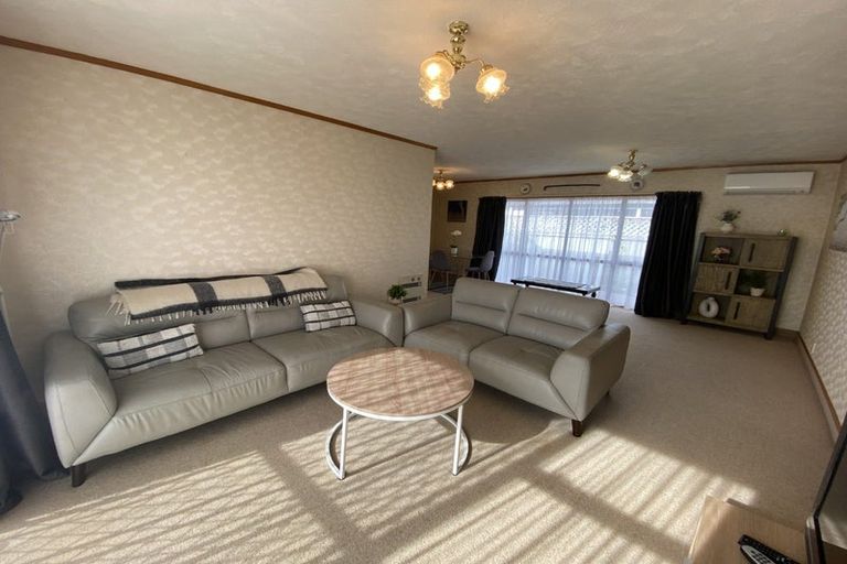 Photo of property in 53b Church Road, Taradale, Napier, 4112