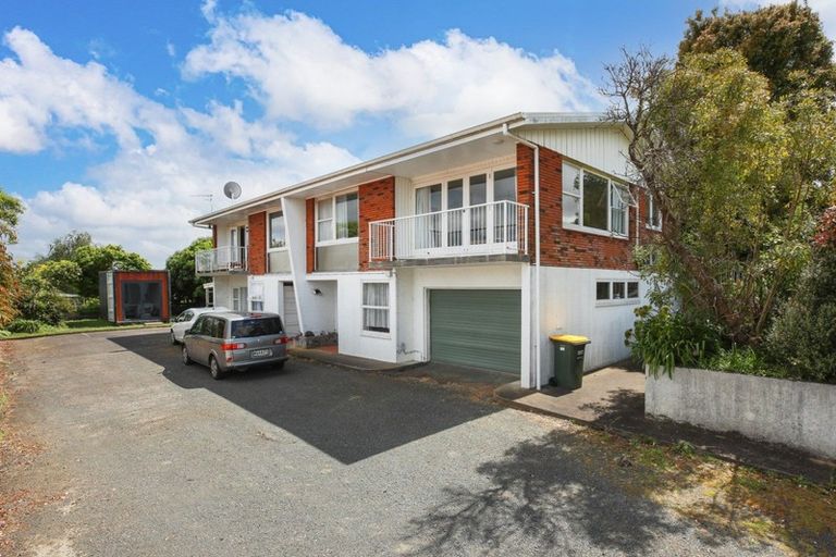 Photo of property in 17a Vista Terrace, Hillcrest, Hamilton, 3216