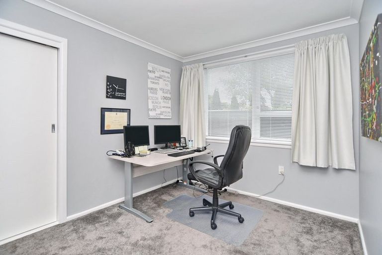 Photo of property in 23a Tomes Road, St Albans, Christchurch, 8052