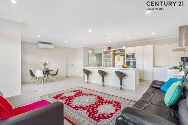 Photo of property in 47 Kuhanui Drive, Karaka, Papakura, 2113