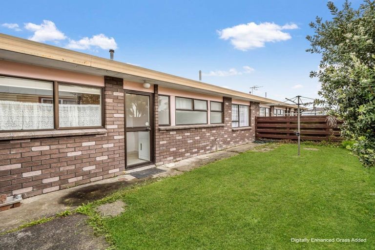 Photo of property in 11 Cornwall Street, Levin, 5510