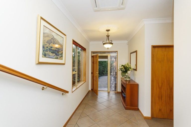 Photo of property in 30 Balmoral Drive, Terrace End, Palmerston North, 4410