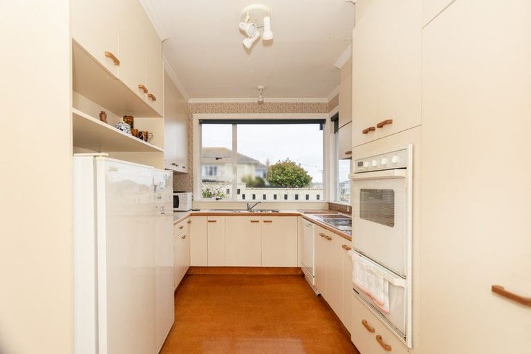 Photo of property in 38 Mersey Street, South Hill, Oamaru, 9400
