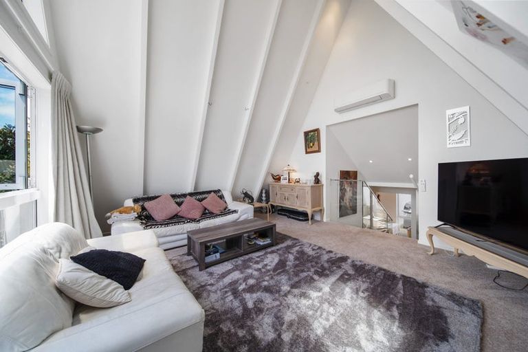 Photo of property in 5/20 Selwyn Road, Cockle Bay, Auckland, 2014