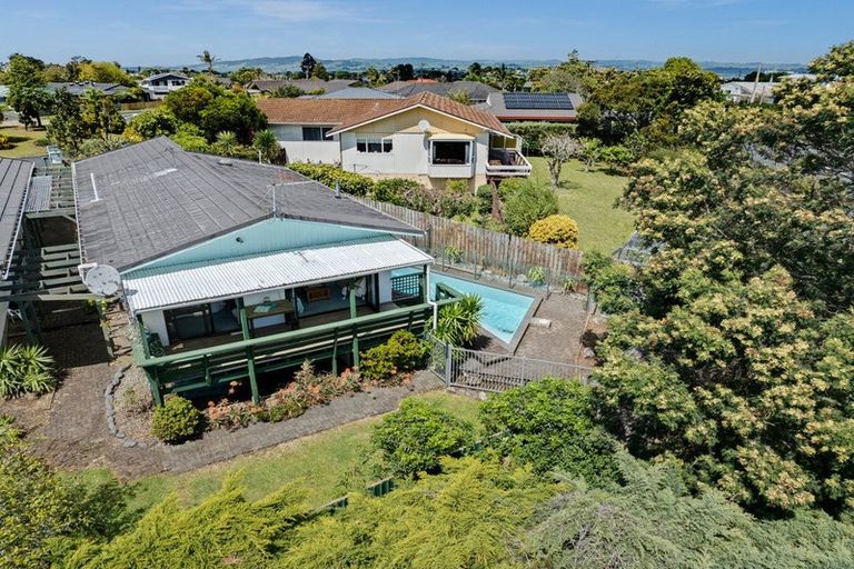 Photo of property in 11 Cypress Gardens Place, Onerahi, Whangarei, 0110