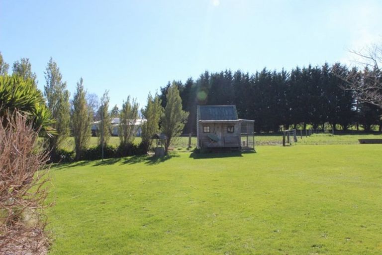 Photo of property in 75 Adelaide Road, Dannevirke, 4978