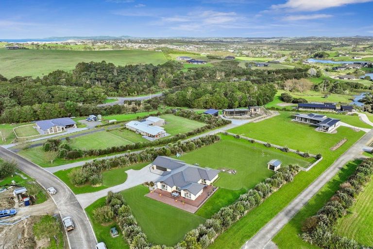 Photo of property in 15 Woodleigh Lane, Mangawhai, 0573