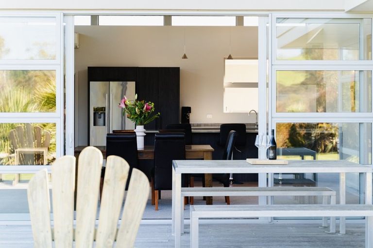 Photo of property in 28 Kayforce Road, Ocean View, Dunedin, 9035