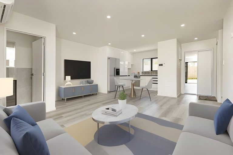 Photo of property in 5/2 Smiths Avenue, Papakura, 2110