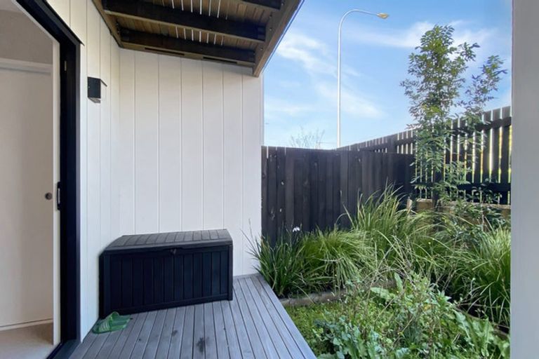 Photo of property in 3 Huri Street, Mangere Bridge, Auckland, 2022