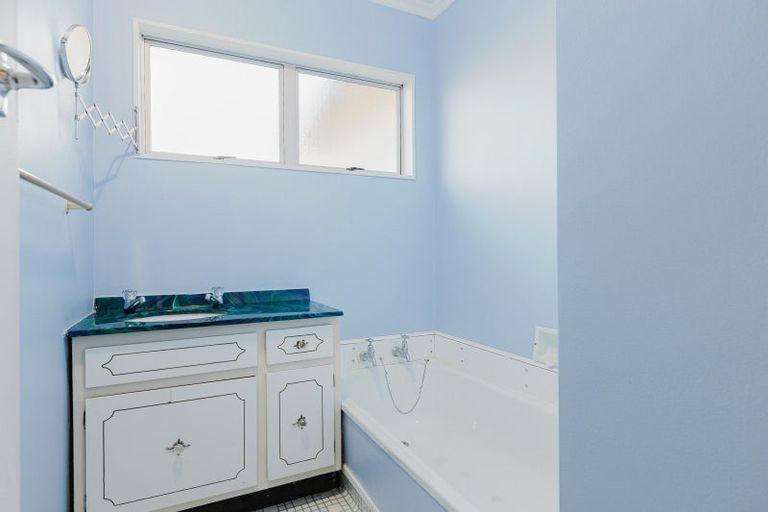 Photo of property in 262 Tremaine Avenue, Highbury, Palmerston North, 4412