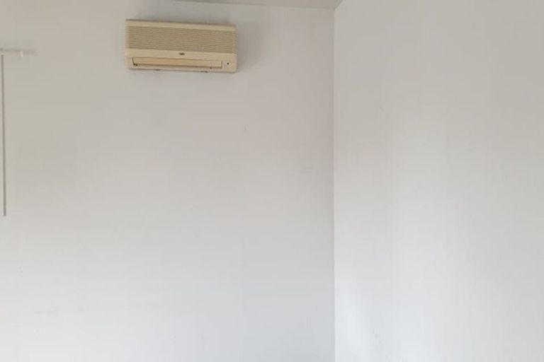 Photo of property in 81 Archers Road, Hillcrest, Auckland, 0629