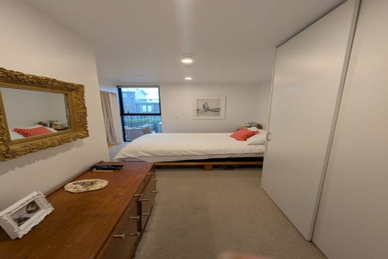 Photo of property in 7/163 Hobsonville Point Road, Hobsonville, Auckland, 0616