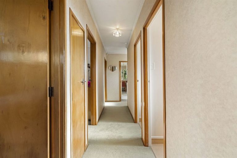 Photo of property in 309 Beach Haven Road, Birkdale, Auckland, 0626