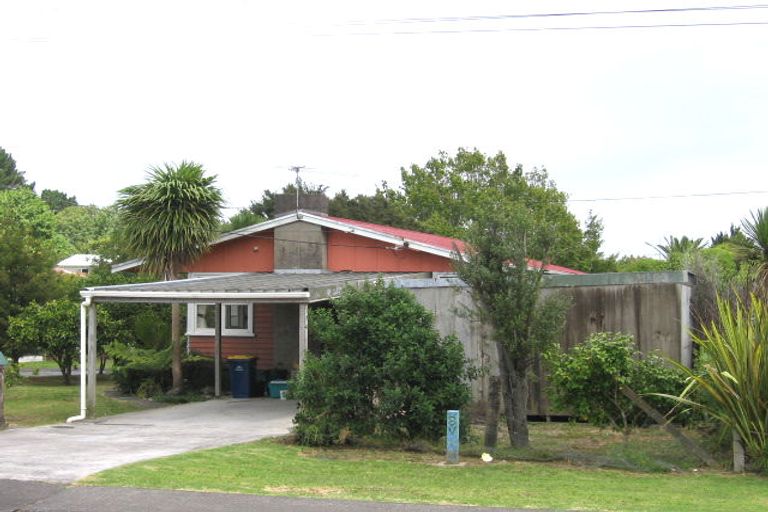Photo of property in 110 Lancaster Road, Beach Haven, Auckland, 0626