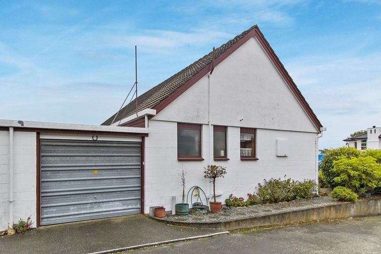 Photo of property in 1/38 Selwyn Street, Maori Hill, Timaru, 7910