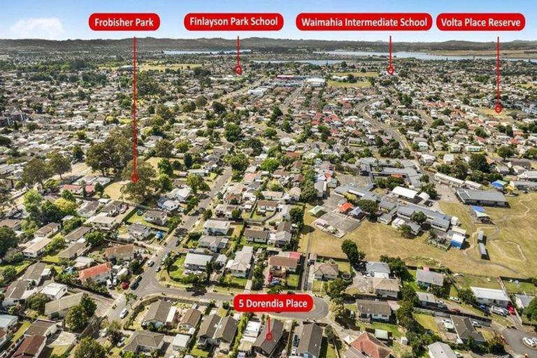 Photo of property in 5 Dorendia Place, Clendon Park, Auckland, 2103