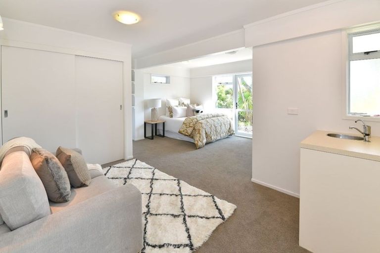 Photo of property in 153 Kowhai Road, Mairangi Bay, Auckland, 0630