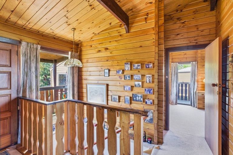 Photo of property in 365 Centaurus Road, Hillsborough, Christchurch, 8022