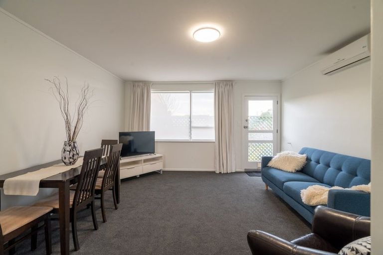 Photo of property in 5/113 Middlepark Road, Sockburn, Christchurch, 8042