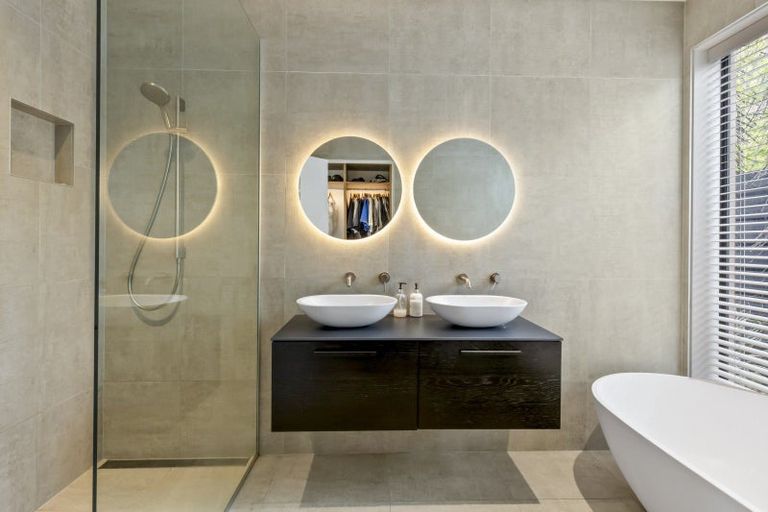 Photo of property in 31 Falconer Rise, Jacks Point, Queenstown, 9371