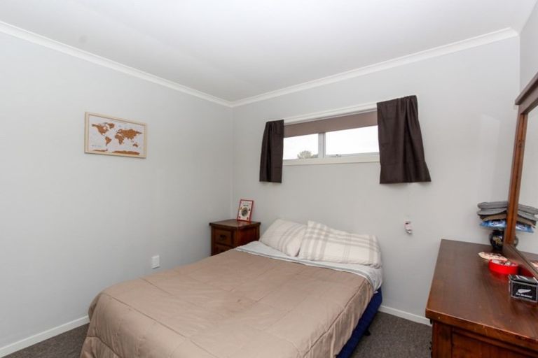 Photo of property in 33 Leslie Street, Waitara, 4320