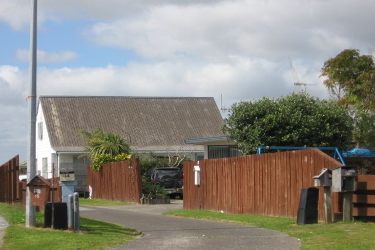 Photo of property in 10 Mahina Place, Mount Maunganui, 3116