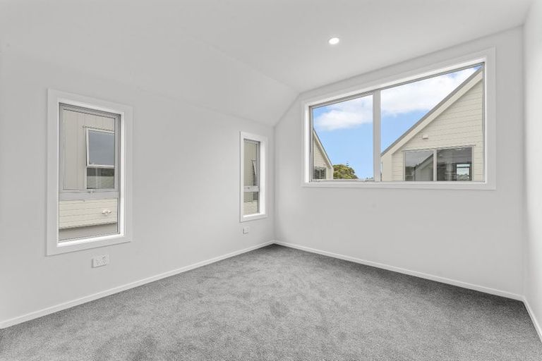 Photo of property in 10b Clensmore Place, Torbay, Auckland, 0630