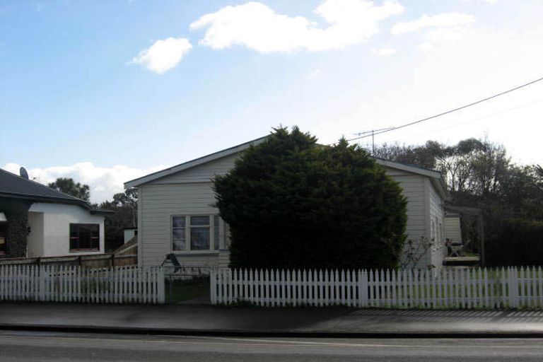 Photo of property in 227 High Street North, Carterton, 5713