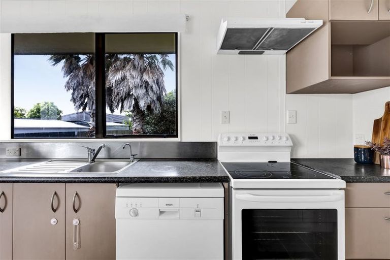 Photo of property in 14 Glasgow Street, Bell Block, New Plymouth, 4312