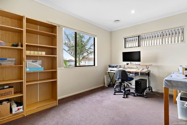 Photo of property in 26 Kensway Drive, Flat Bush, Auckland, 2016