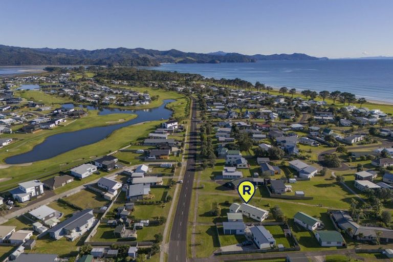 Photo of property in 528 Matarangi Drive, Matarangi, Whitianga, 3592