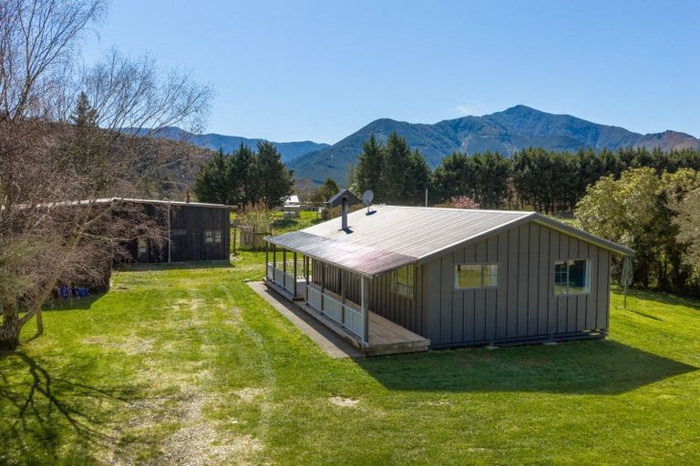 Photo of property in 137 Wakamarina Road, Canvastown, Havelock, 7178